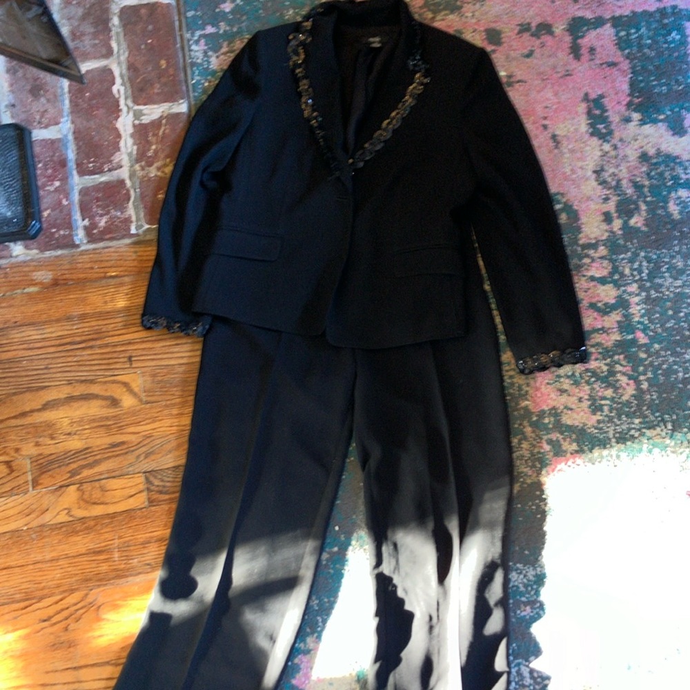 Alfani Sequin Trim 2 PC Pants suit - Picture 2 of 5